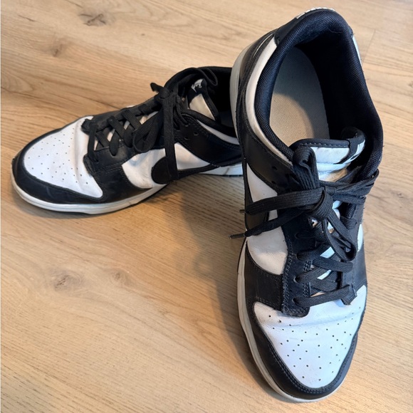 Other - Black and White Nike Pandas